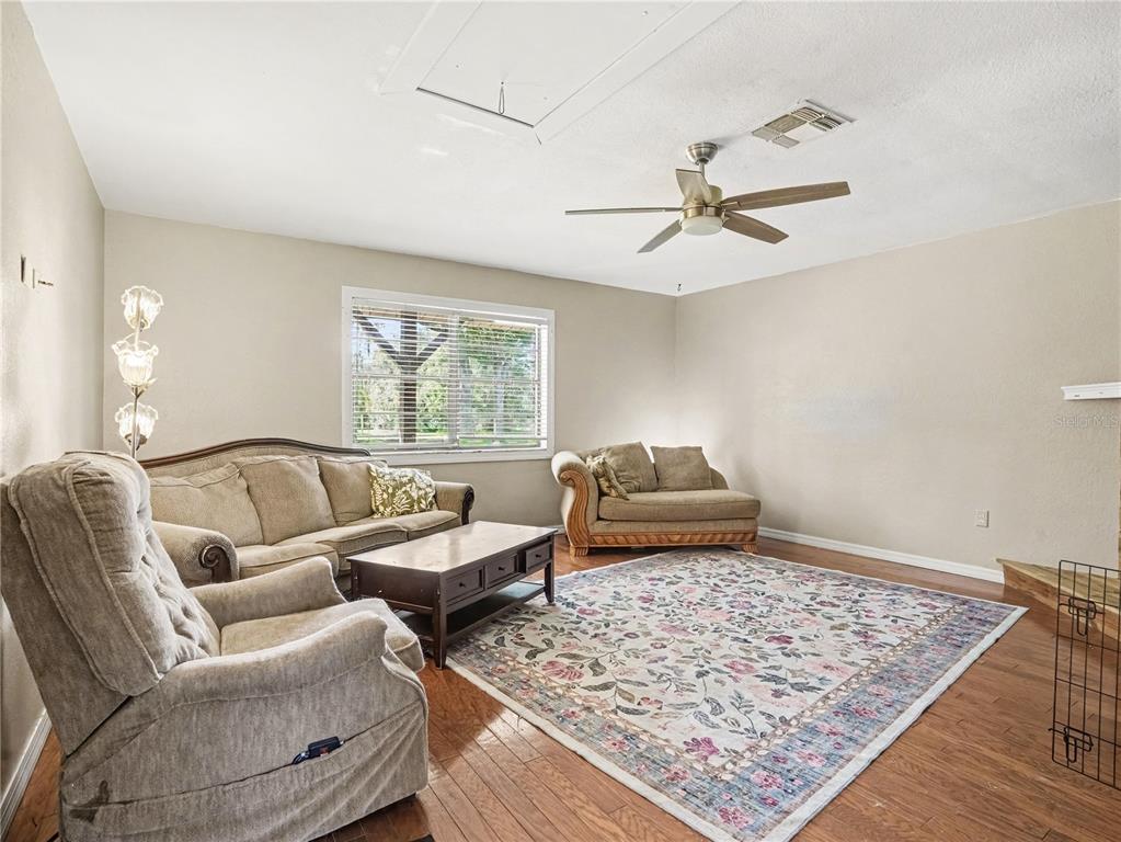 9001 SCALES RD, LAKELAND, FL — photo 5 of 30