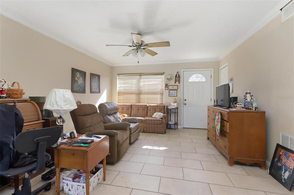 914 CASS STREET, DELAND, FL — photo 4 of 23