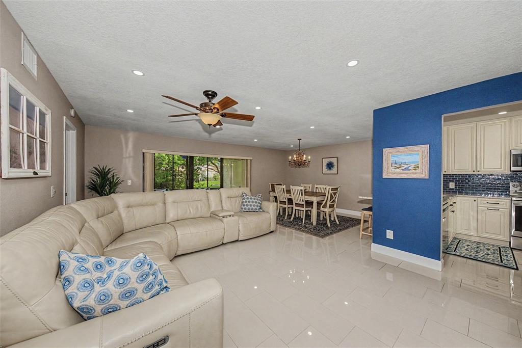 1801 E LAKE ROAD UNIT 1D, PALM HARBOR, FL — photo 4 of 30