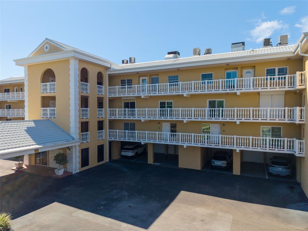 544 PINELLAS BAYWAY S UNIT F8, TIERRA VERDE, FL — photo 3 of 30