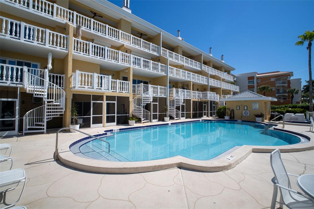 544 PINELLAS BAYWAY S UNIT F8, TIERRA VERDE, FL — photo 4 of 30