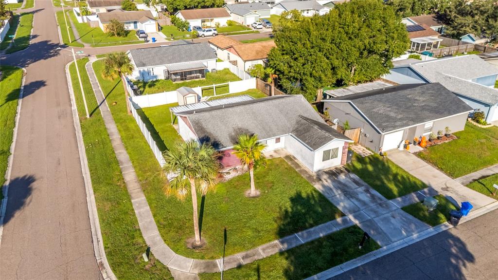 1002 PINE RIDGE CIRCLE, BRANDON, FL — photo 4 of 50