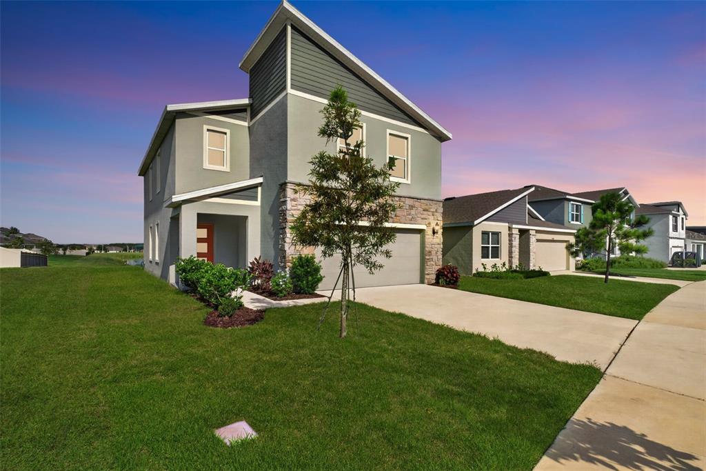 9744 CRESCENT RAY DRIVE