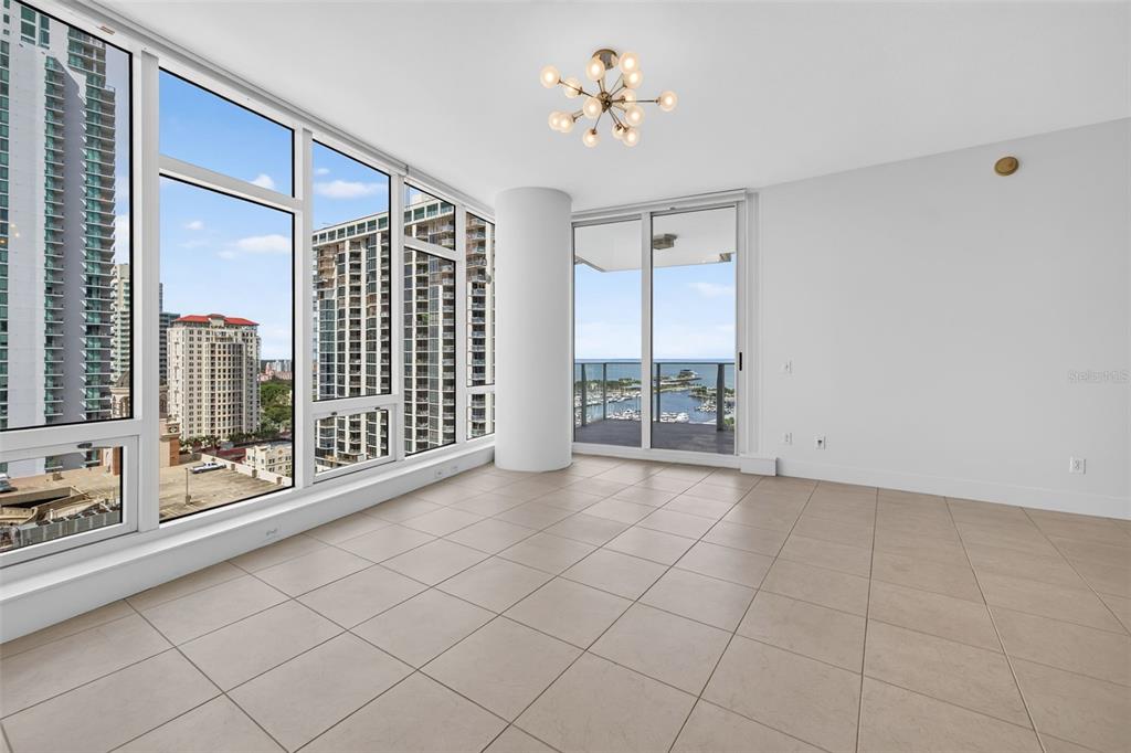 175 1ST STREET S UNIT 1801, ST PETERSBURG, FL — photo 3 of 30