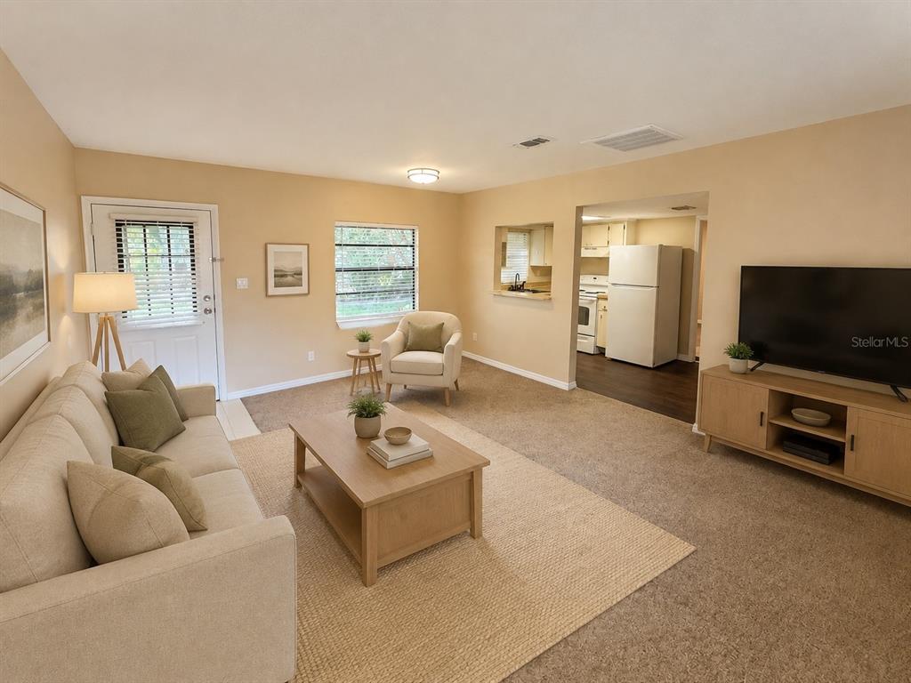 5223 PEACH AVENUE, SEFFNER, FL — photo 4 of 23