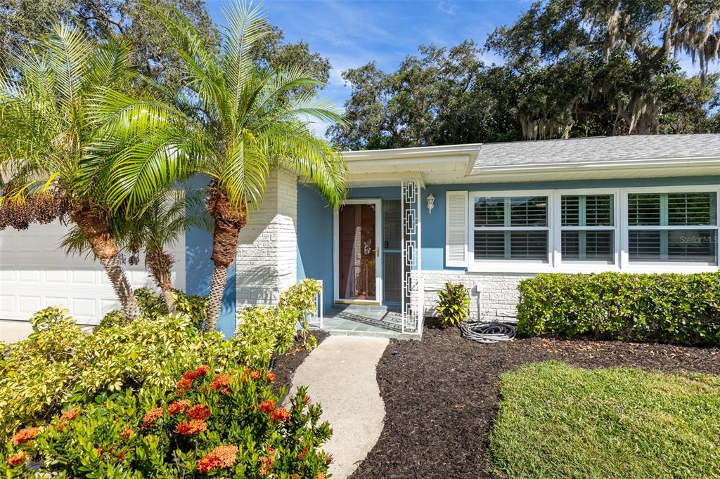 179 SUNSHINE DR, PALM HARBOR, FL — photo 3 of 30
