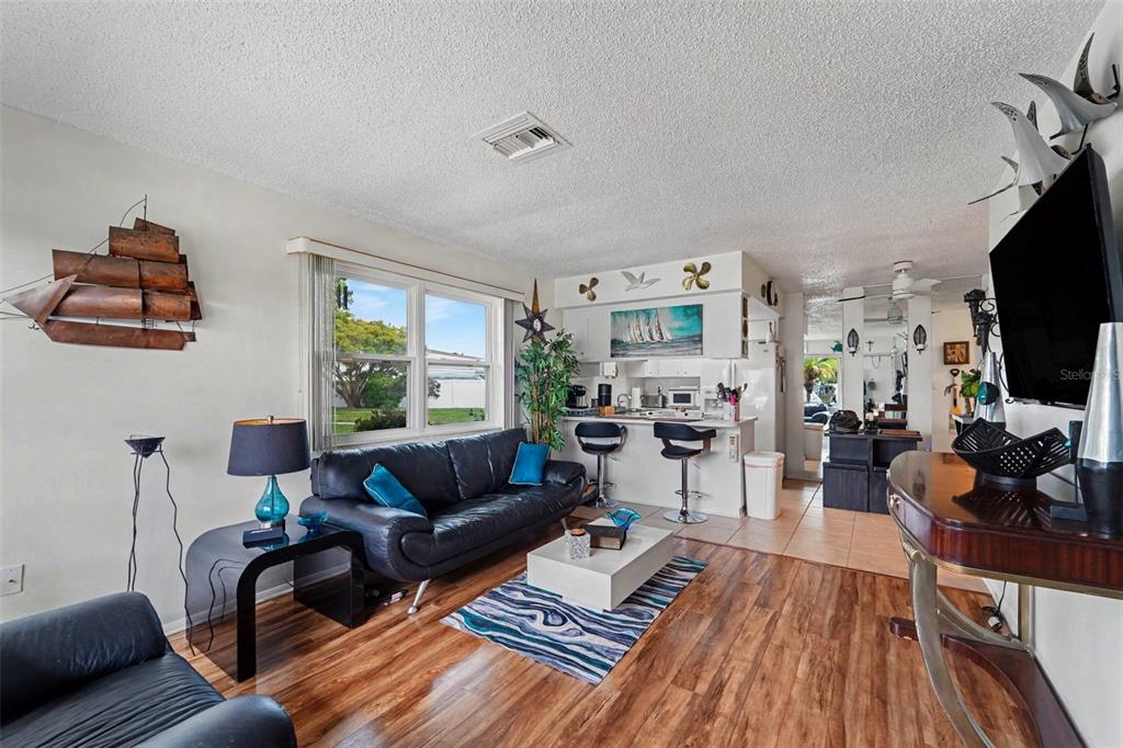 4333 TAHITIAN GARDENS CIRCLE UNIT A, HOLIDAY, FL — photo 4 of 12