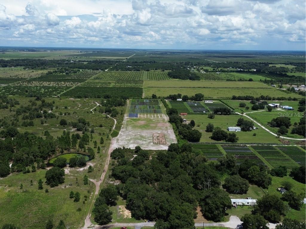600 SERENE LANE, LORIDA, FL — photo 2 of 9