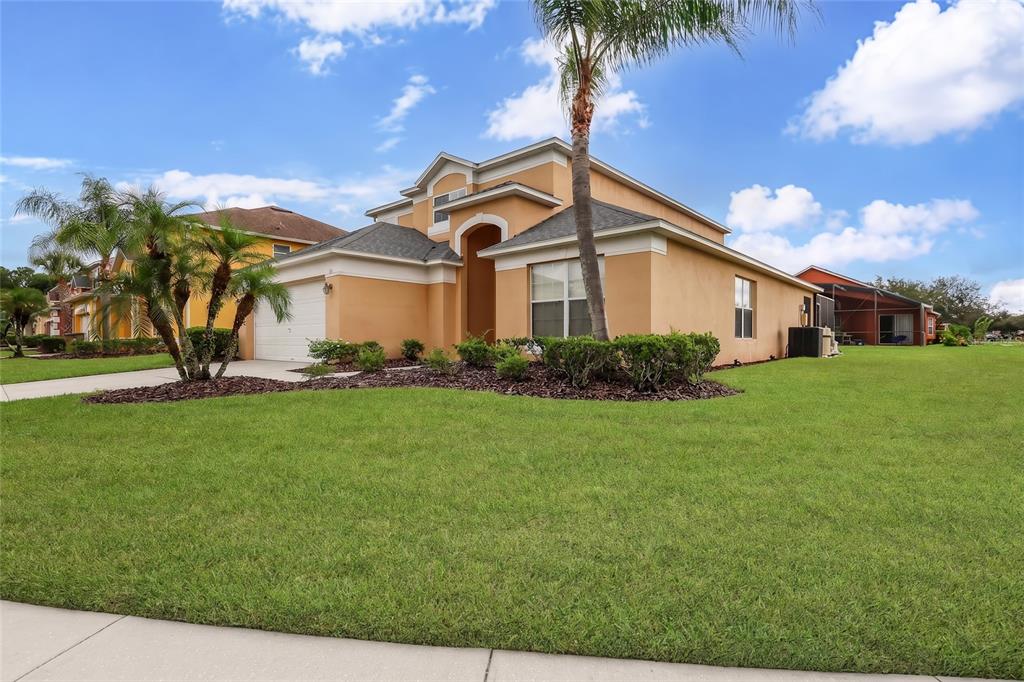 161 HIDEAWAY BEACH LANE, KISSIMMEE, FL — photo 2 of 51