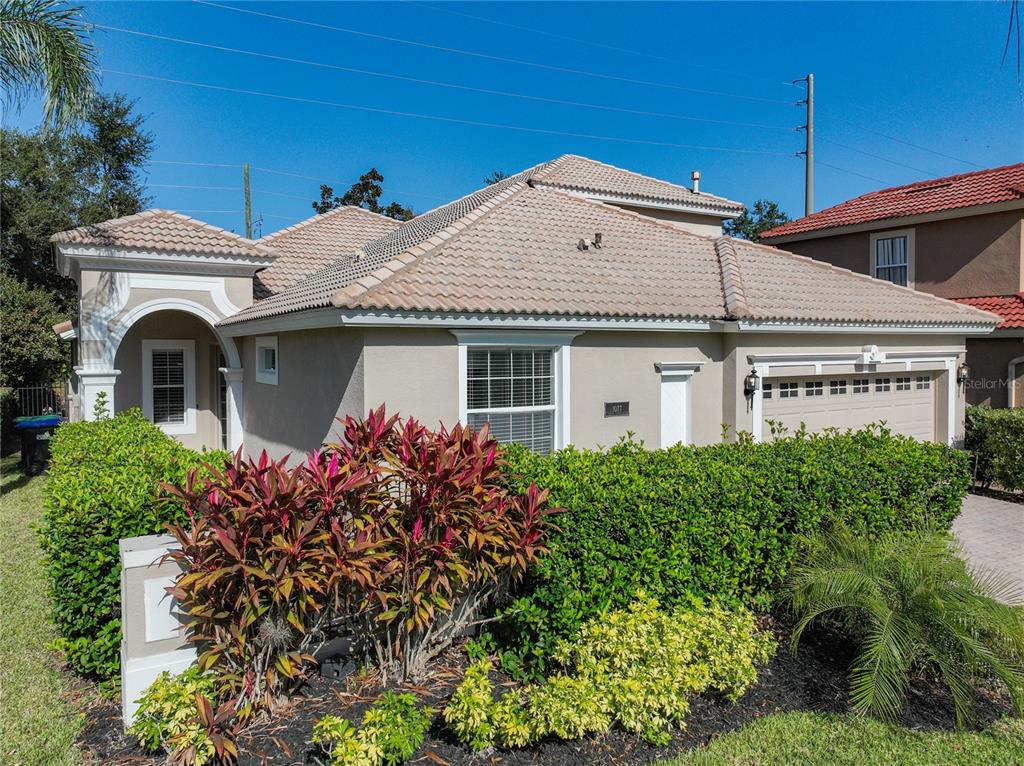1077 LASCALA DRIVE