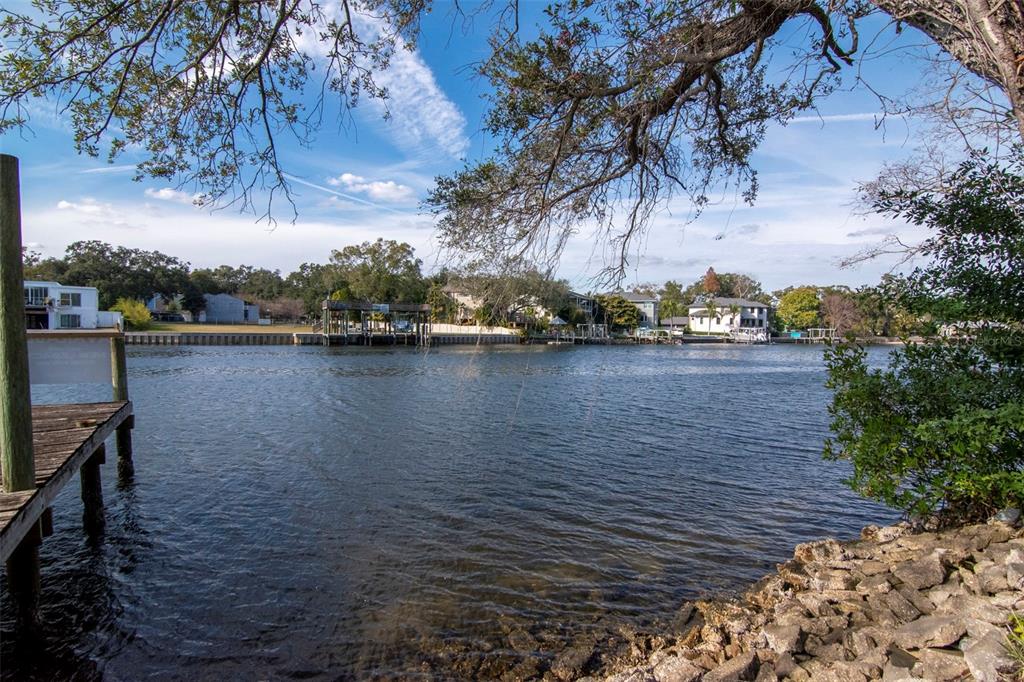 3304 N PERRY AVENUE, TAMPA, FL — photo 4 of 30