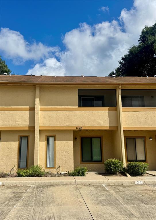 1428 HIGHLAND RIDGE CIRCLE
