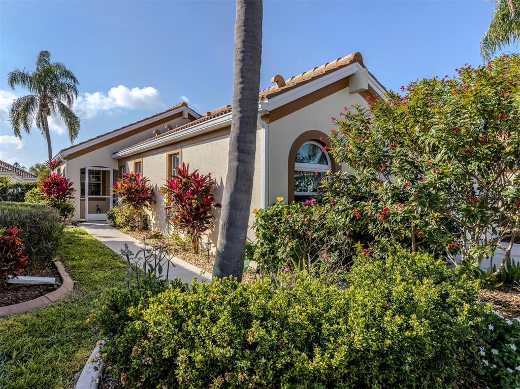 1362 CAPRI ISLES BOULEVARD UNIT 57