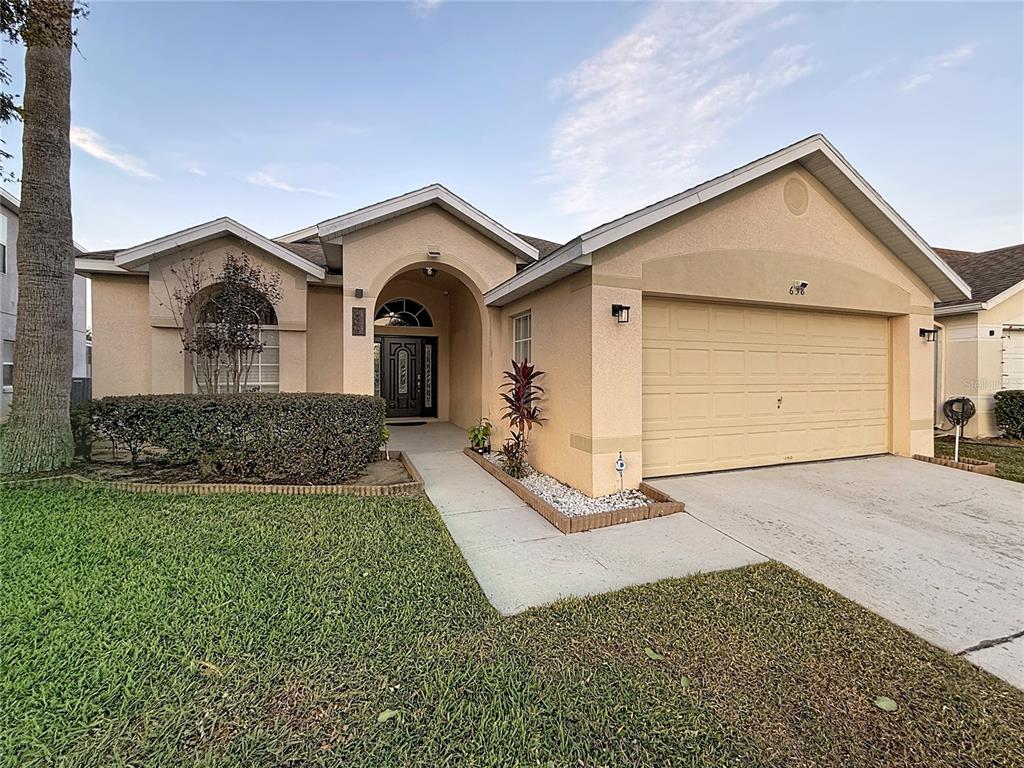 638 LOCKBREEZE DRIVE