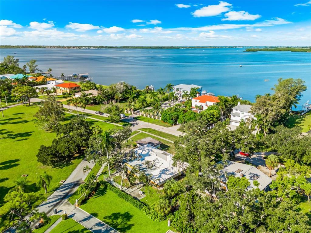 507 PALMA SOLA BOULEVARD, BRADENTON, FL — photo 2 of 30