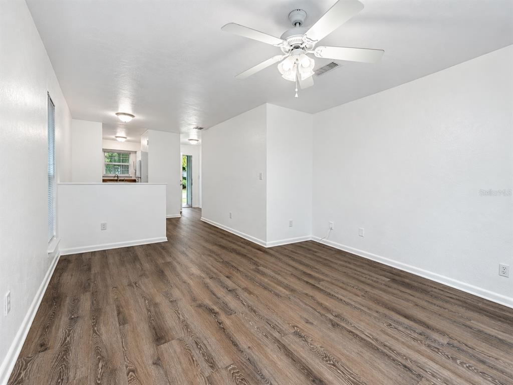 6207 SW 11TH PLACE UNIT B, GAINESVILLE, FL — photo 2 of 13