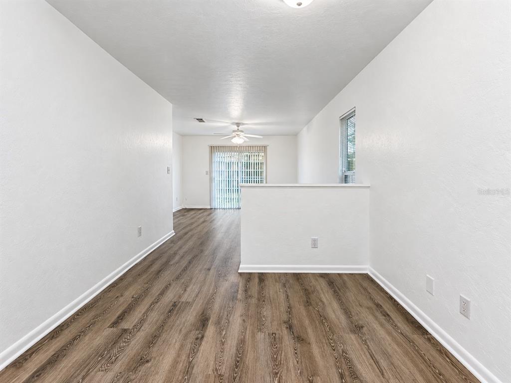 6207 SW 11TH PLACE UNIT B, GAINESVILLE, FL — photo 4 of 13