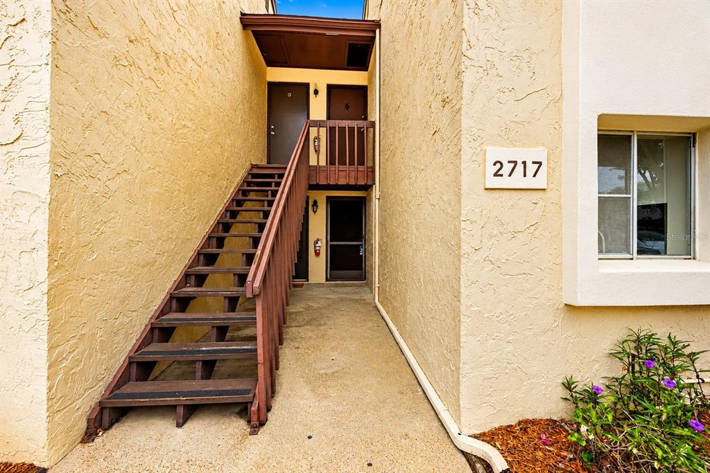 2717 HIDDEN LAKE BOULEVARD UNIT B