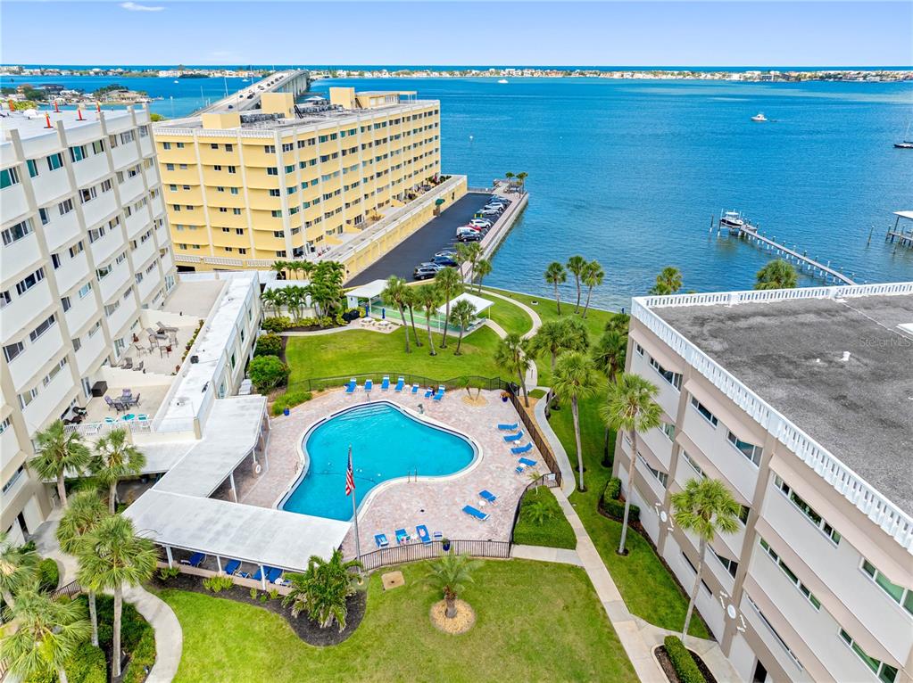 100 BLUFF VIEW DRIVE UNIT 404C