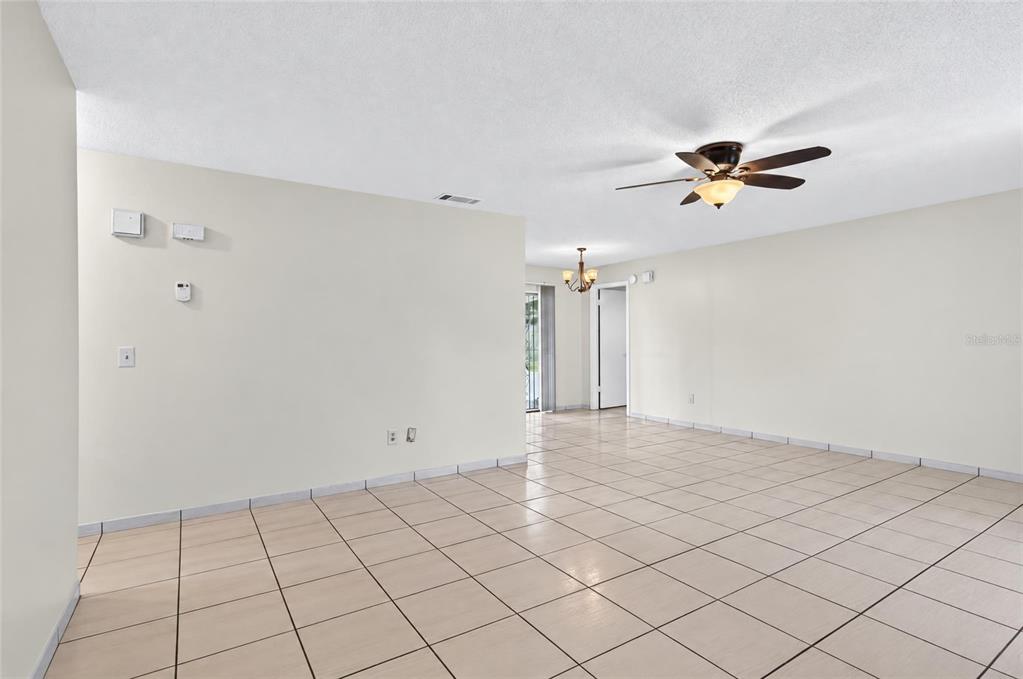 4712 STONY BROOK LANE, ORLANDO, FL — photo 2 of 47