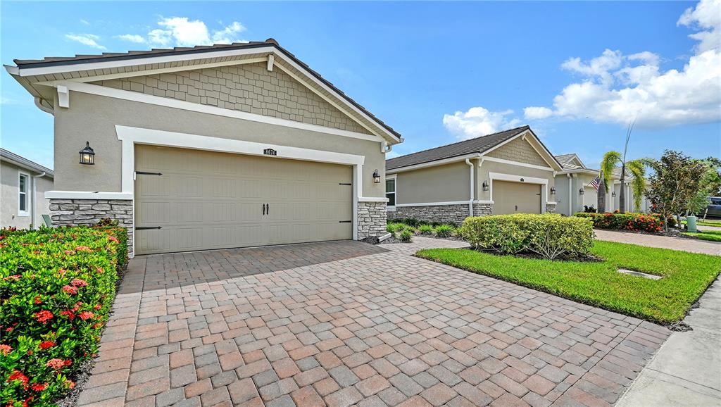 8674 RAIN SONG ROAD UNIT 310, SARASOTA, FL — photo 3 of 30