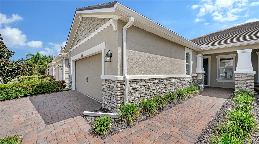 8674 RAIN SONG ROAD UNIT 310, SARASOTA, FL — photo 4 of 30