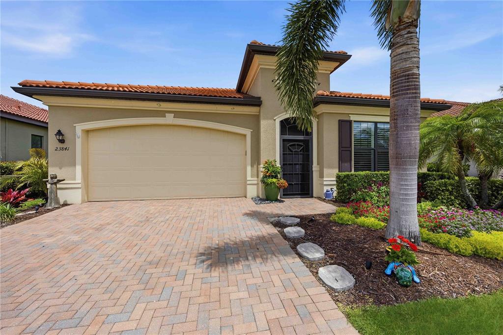 23841 WAVERLY CIRCLE