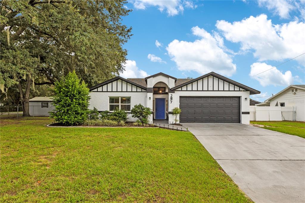 257 PADGETT PLACE N, LAKELAND, FL — photo 2 of 30