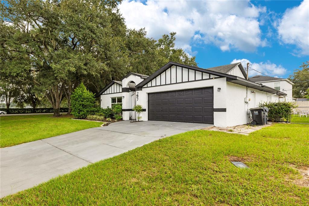 257 PADGETT PLACE N, LAKELAND, FL — photo 3 of 30