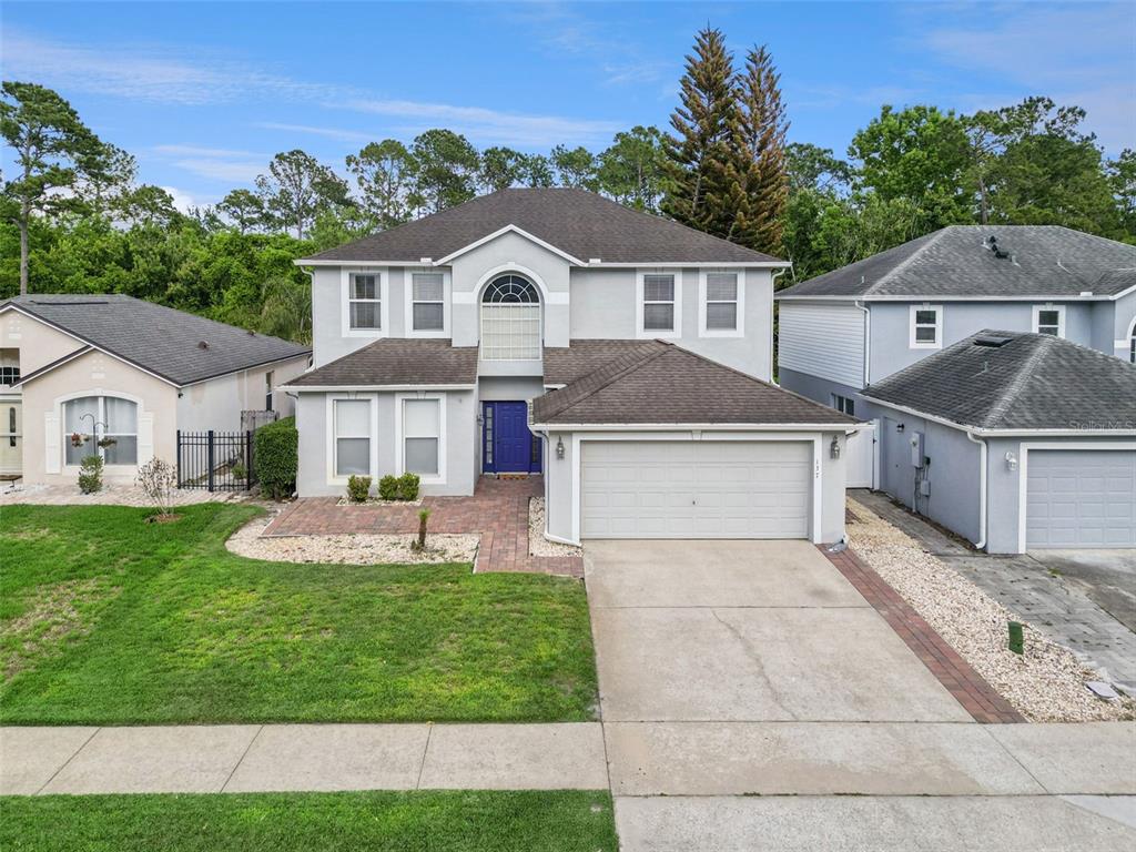 137 OAK VIEW PLACE