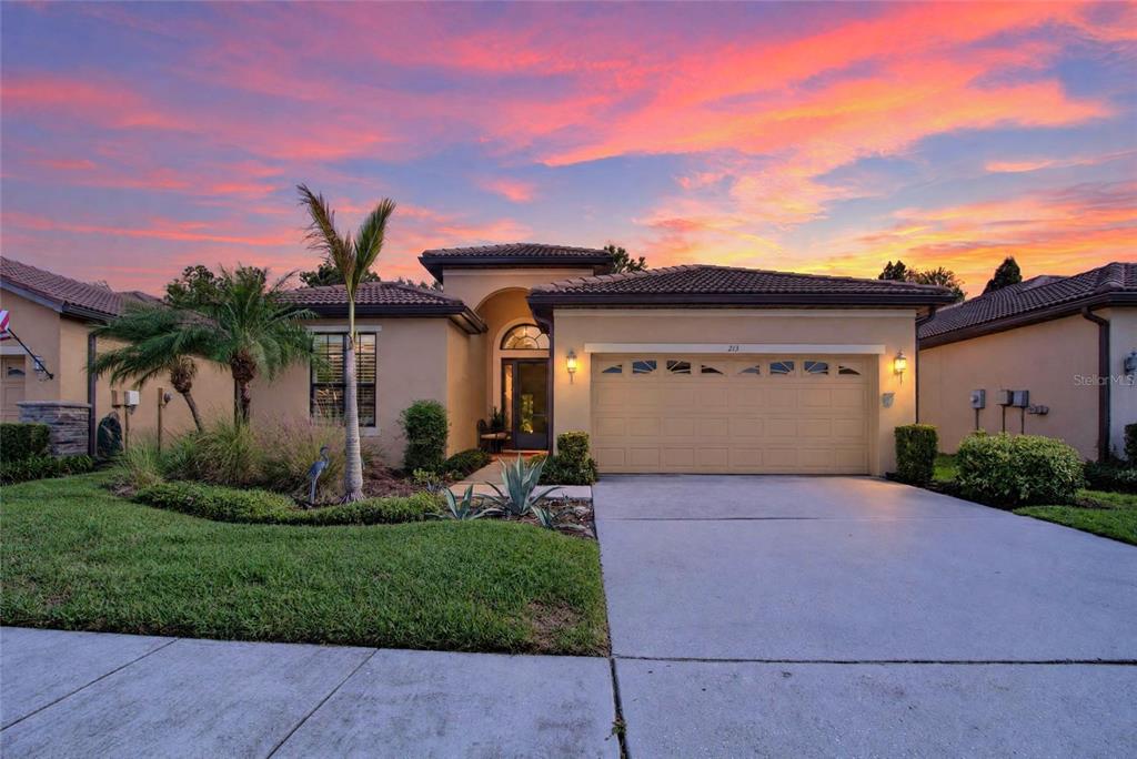213 SILVER FALLS DRIVE