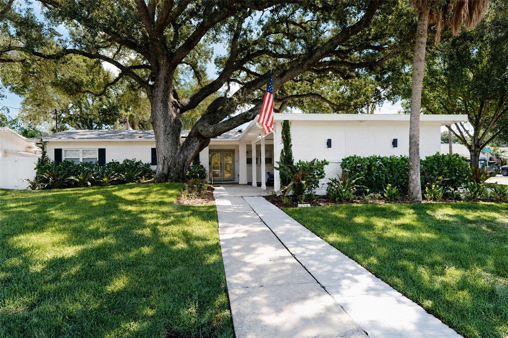 214 S TREASURE DRIVE, TAMPA, FL — photo 2 of 30