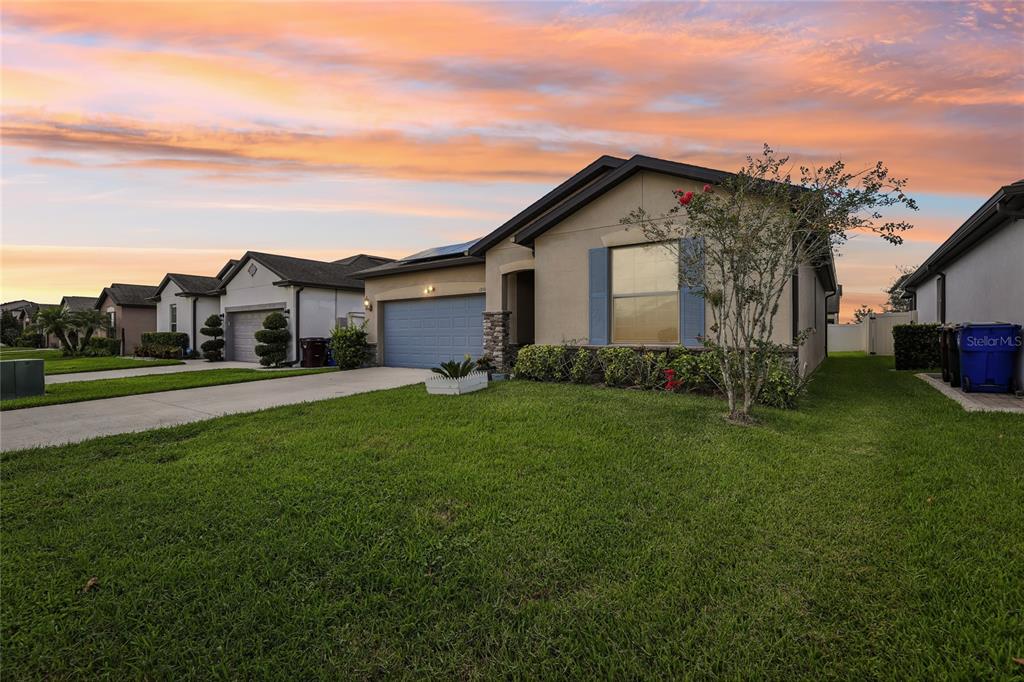 1808 CAYMAN COVE CIR