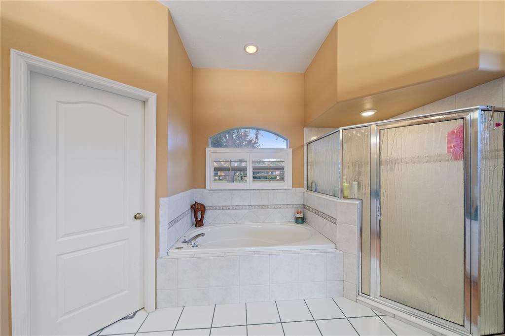 19291 PINE GLEN DRIVE, FORT MYERS, FL — photo 3 of 30