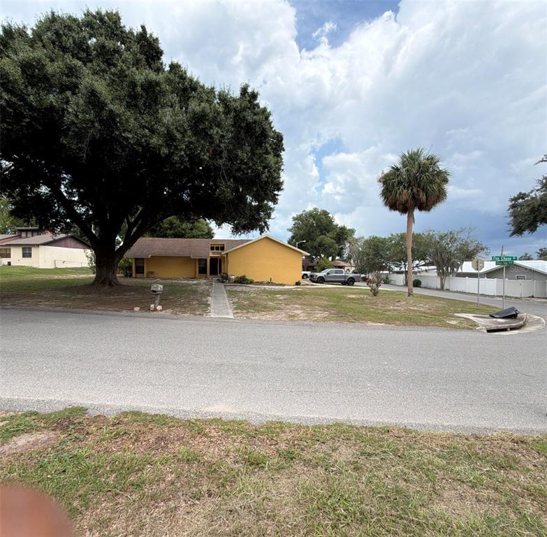 7023 FOX CHASE DRIVE