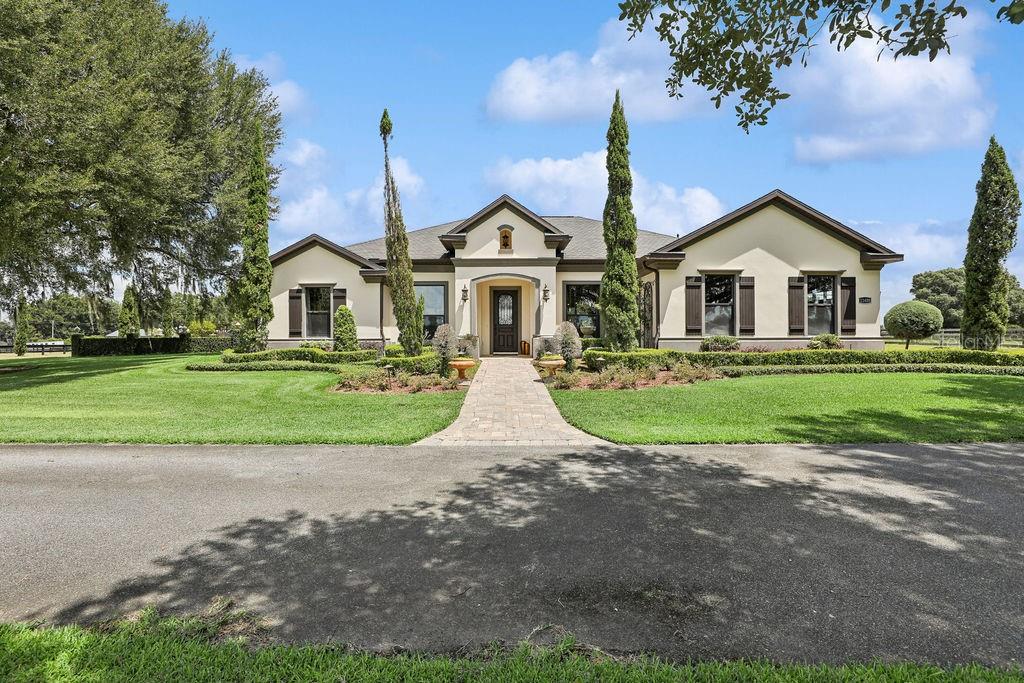 11408 N MAGNOLIA AVENUE