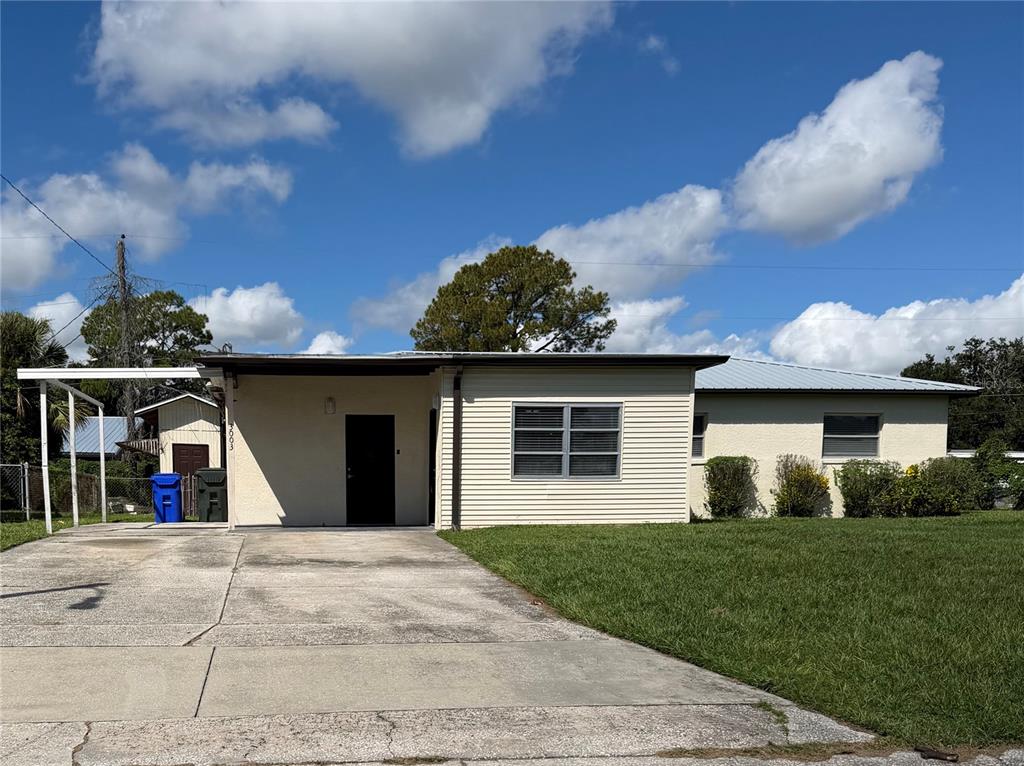 3003 VENICE WAY