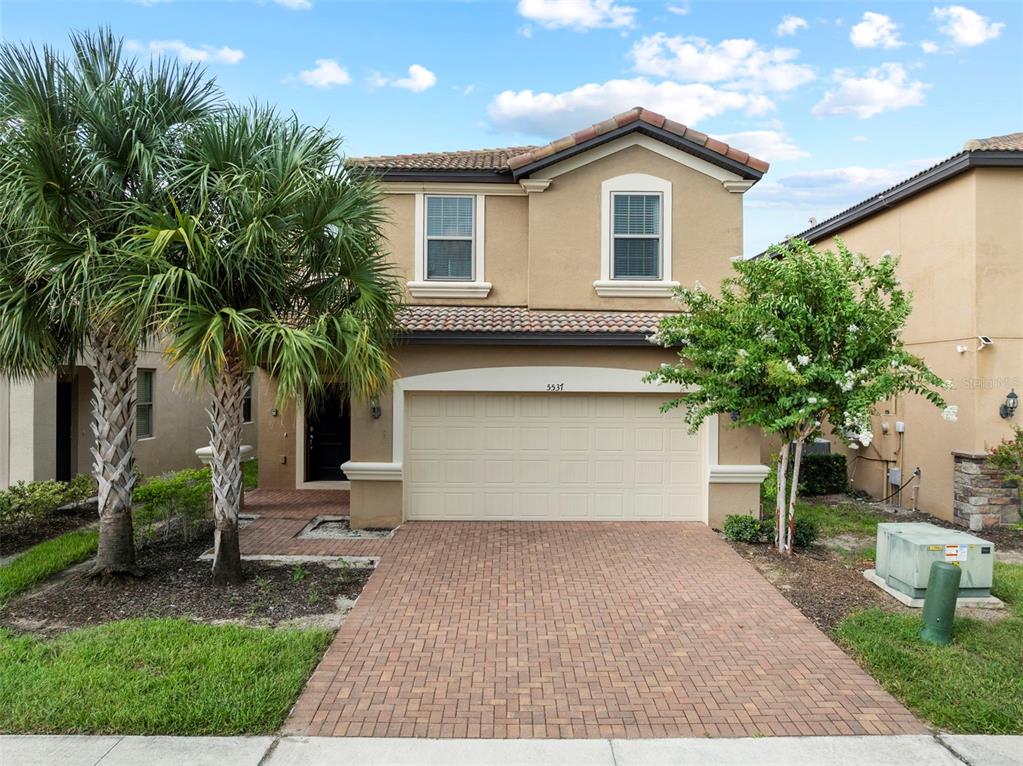 5537 MISTY OAK CIRCLE