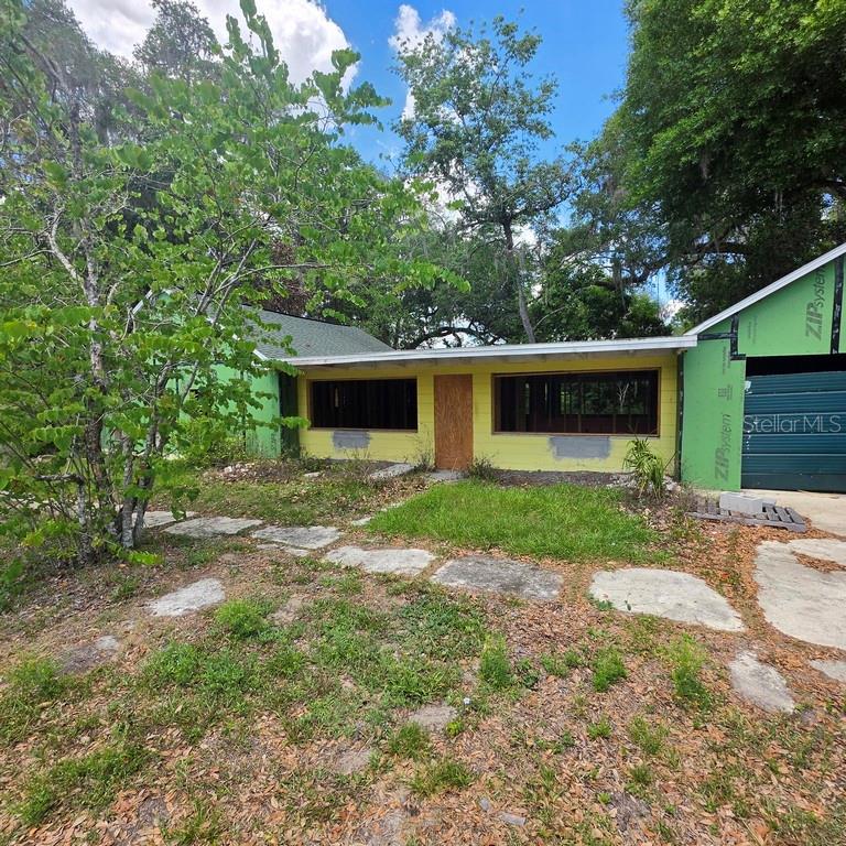 8869 E Ogden LANE, FLORAL CITY, FL — photo 5 of 29