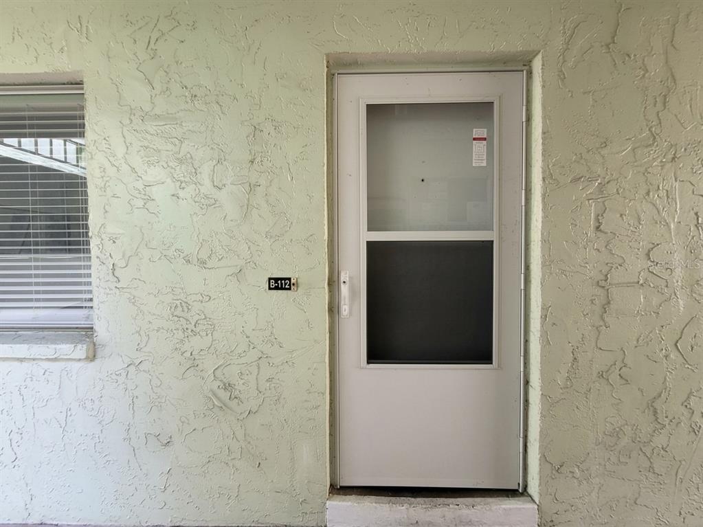 1130 N LAKE PARKER AVENUE UNIT B112, LAKELAND, FL — photo 2 of 22