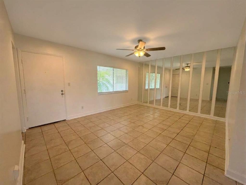 1130 N LAKE PARKER AVENUE UNIT B112, LAKELAND, FL — photo 3 of 22
