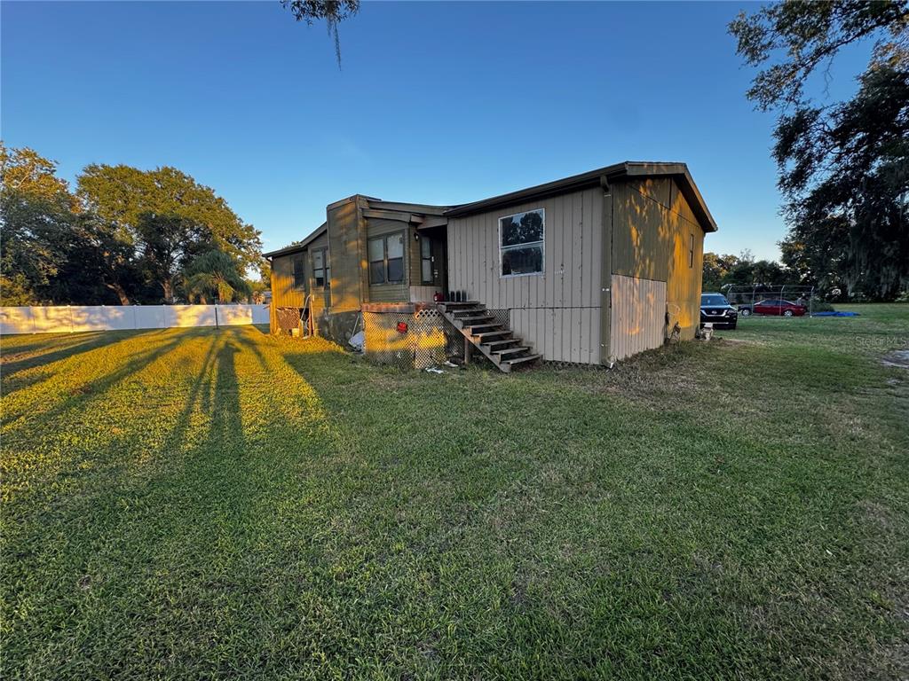 33346 ARTHUR DRIVE