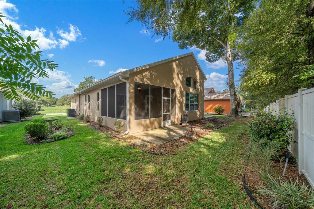11009 SW 71 CIRCLE, OCALA, FL — photo 5 of 30