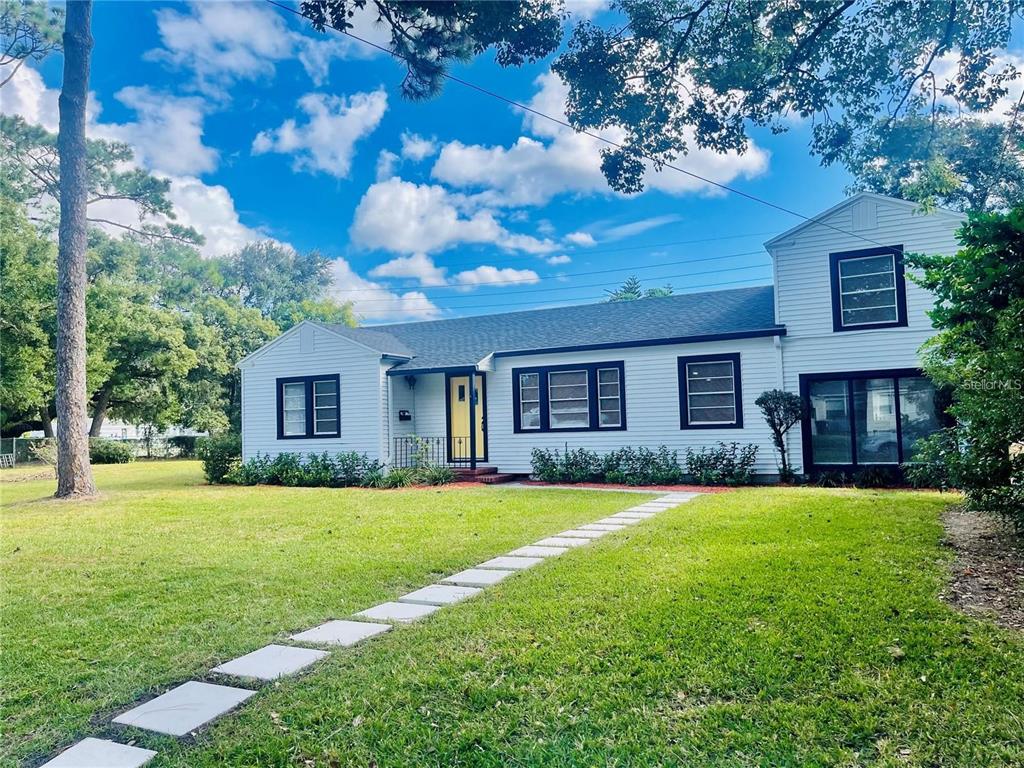 845 FLORAL DRIVE