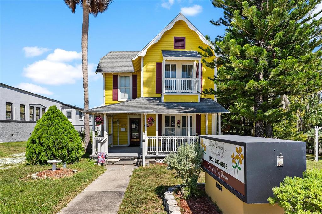 1024 W MAIN STREET