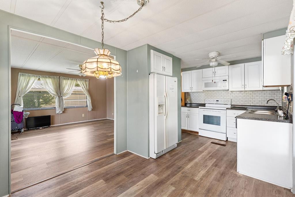 1020 NELL WAY, THE VILLAGES, FL — photo 3 of 14