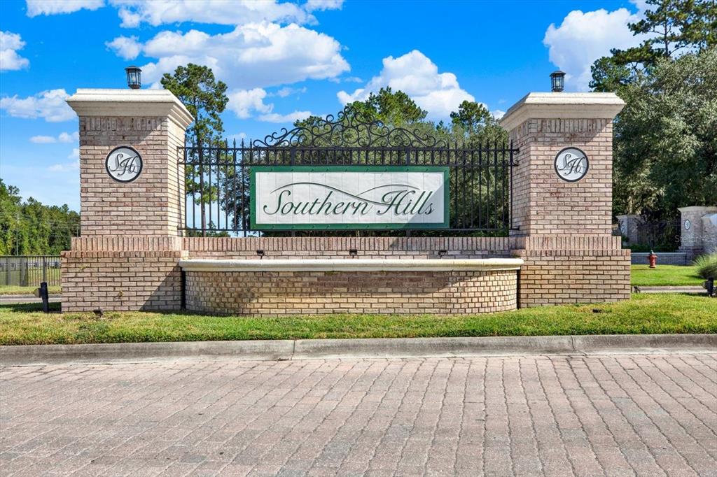4080 SOUTHERN VALLEY LOOP, BROOKSVILLE, FL — photo 2 of 30