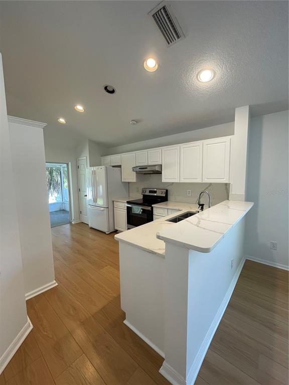 5033 PRAIRIE VIEW WAY, WESLEY CHAPEL, FL — photo 5 of 18