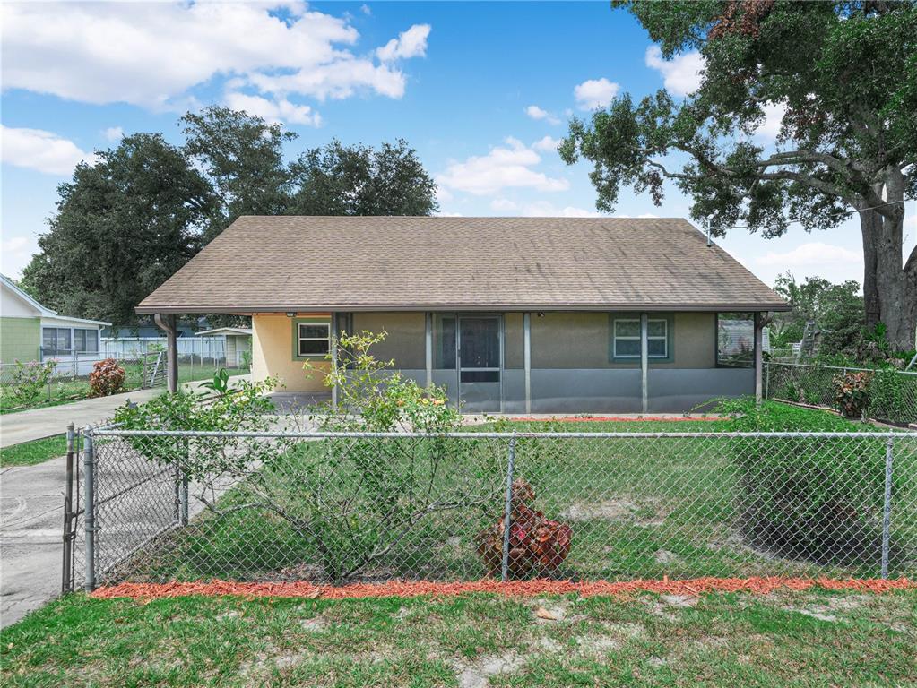 1213 CHEROKEE DRIVE