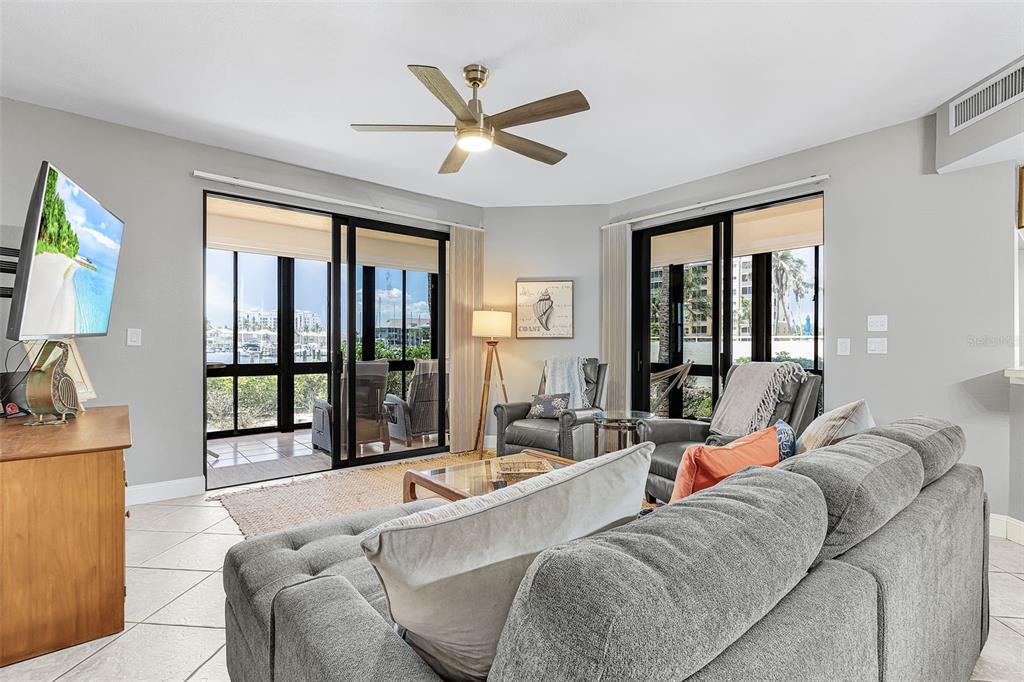 3020 MATECUMBE KEY ROAD UNIT 106, PUNTA GORDA, FL — photo 4 of 30